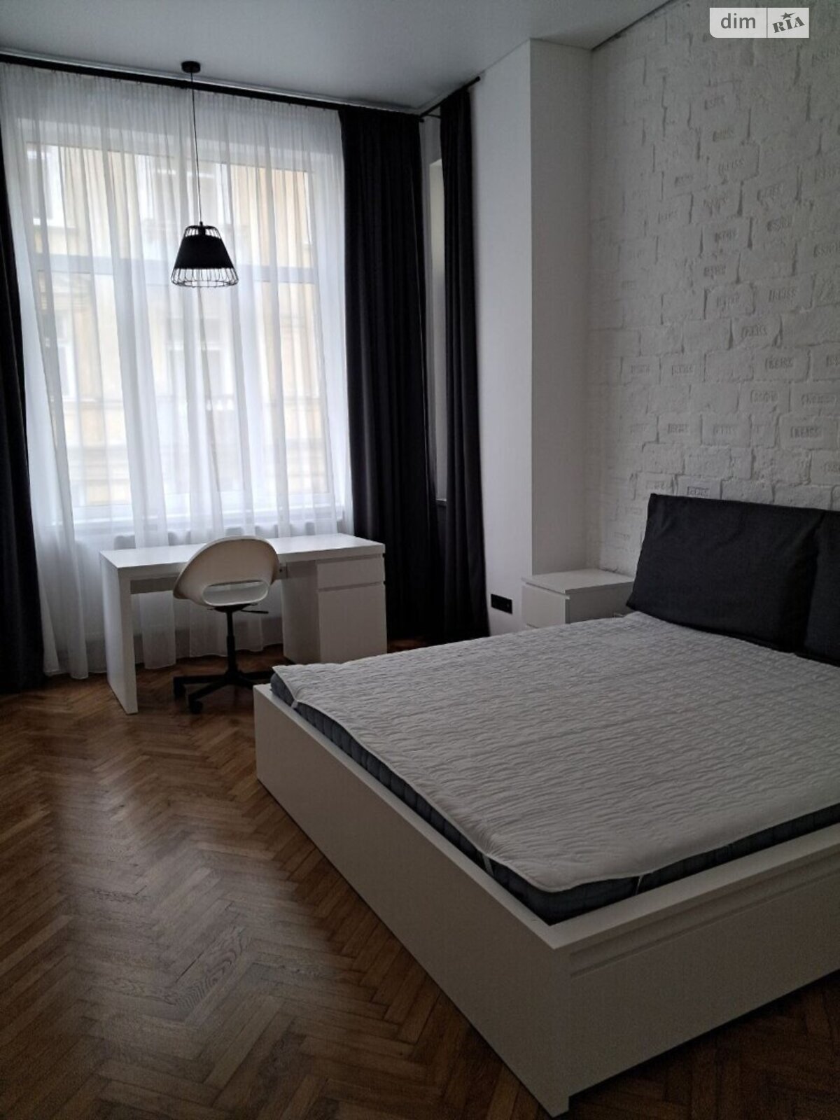 двухкомнатная квартира в Львове, район Центр, на ул. Шептицких 10 в аренду на долгий срок помесячно фото 1 двухкомнатная квартира в Львове, район Центр, на ул. Шептицких 10 в аренду на долгий срок помесячно фото 1