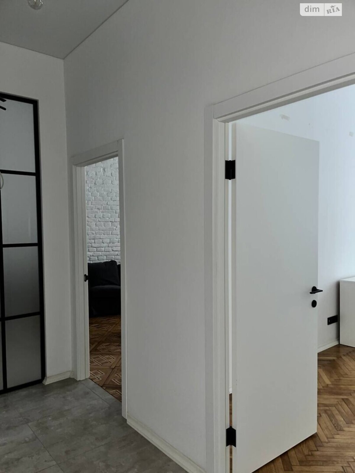 двухкомнатная квартира в Львове, район Центр, на ул. Шептицких 10 в аренду на долгий срок помесячно фото 1 двухкомнатная квартира в Львове, район Центр, на ул. Шептицких 10 в аренду на долгий срок помесячно фото 1