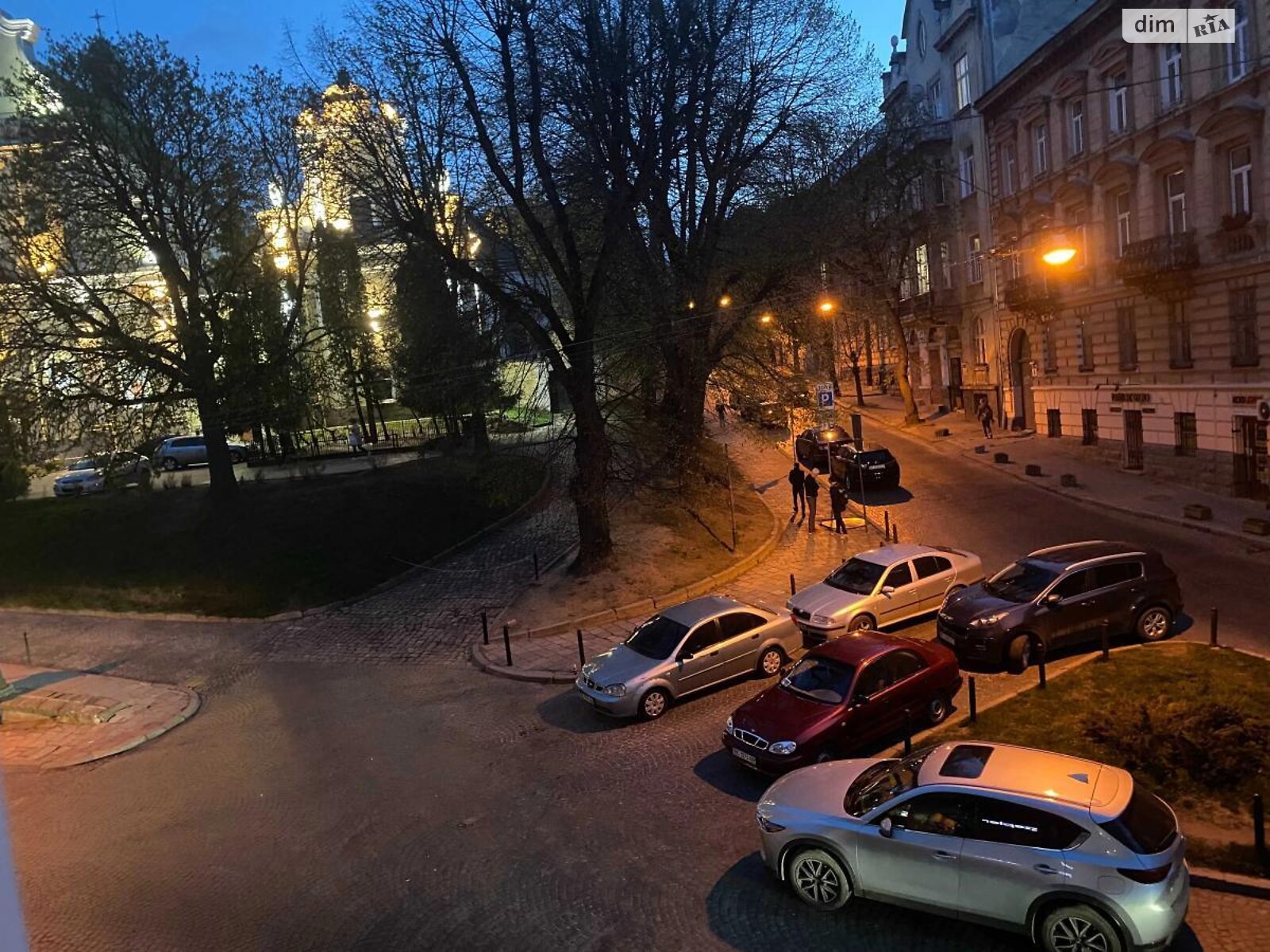 однокімнатна квартира з ремонтом в Львові, район Центр, на просп. Шевченка в довготривалу оренду помісячно фото 1 однокімнатна квартира з ремонтом в Львові, район Центр, на просп. Шевченка в довготривалу оренду помісячно фото 1
