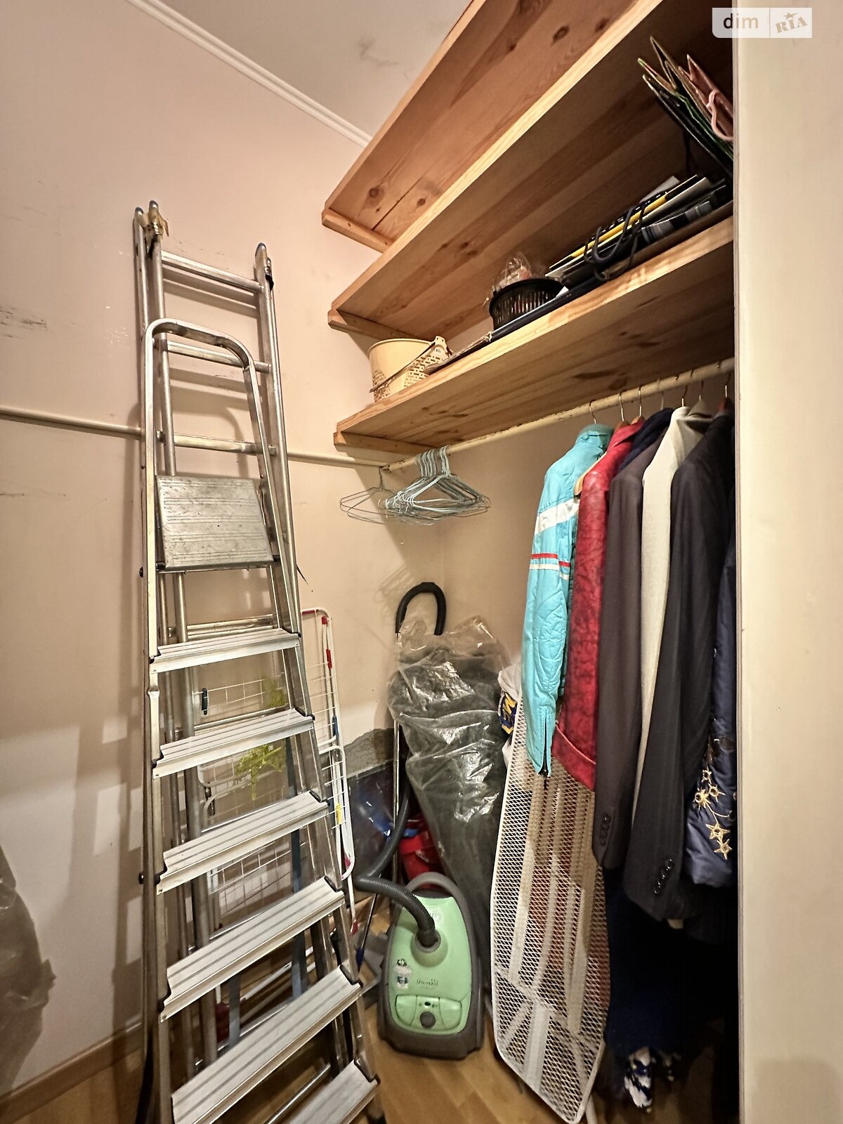 трехкомнатная квартира в Львове, район Центр, на просп. Шевченко в аренду на долгий срок помесячно фото 1 трехкомнатная квартира в Львове, район Центр, на просп. Шевченко в аренду на долгий срок помесячно фото 1