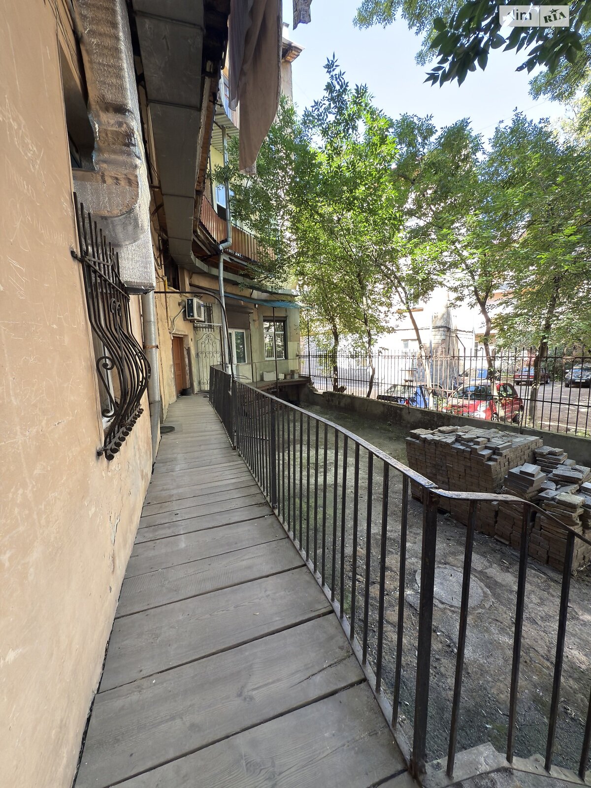 однокомнатная квартира с ремонтом в Львове, район Центр, на просп. Шевченко в аренду на долгий срок помесячно фото 1 однокомнатная квартира с ремонтом в Львове, район Центр, на просп. Шевченко в аренду на долгий срок помесячно фото 1