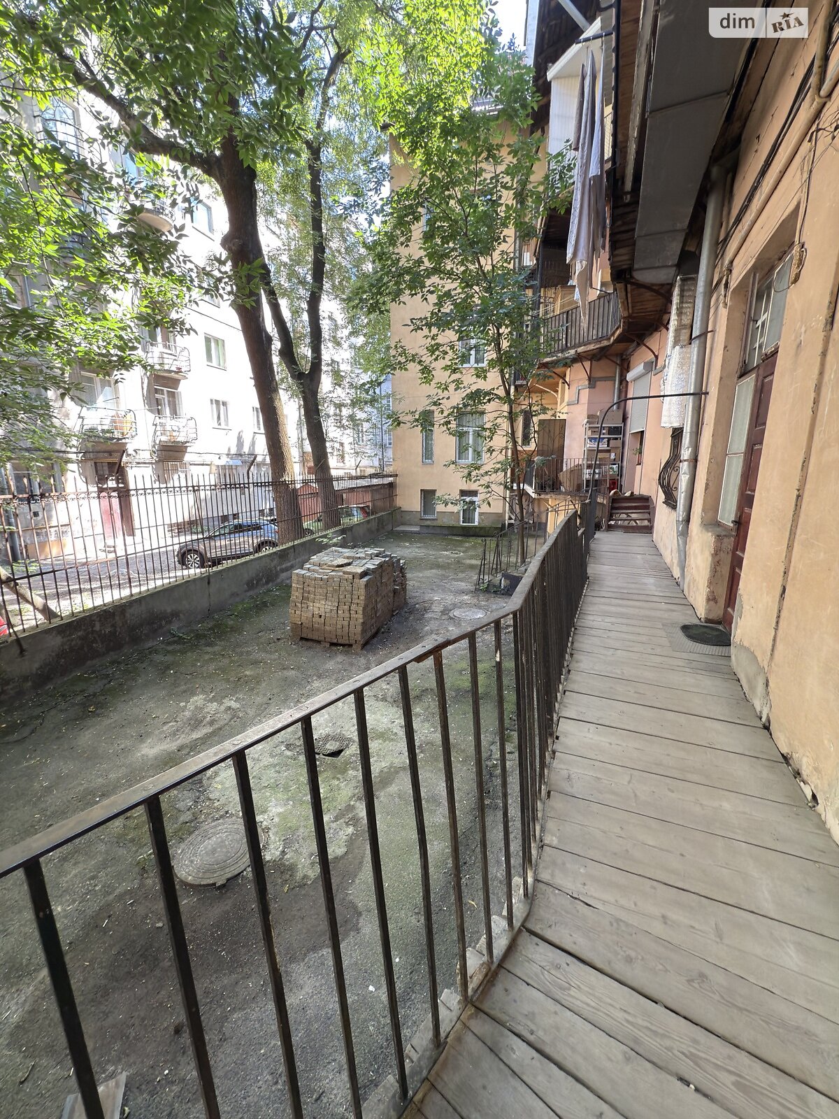 однокомнатная квартира с ремонтом в Львове, район Центр, на просп. Шевченко в аренду на долгий срок помесячно фото 1 однокомнатная квартира с ремонтом в Львове, район Центр, на просп. Шевченко в аренду на долгий срок помесячно фото 1