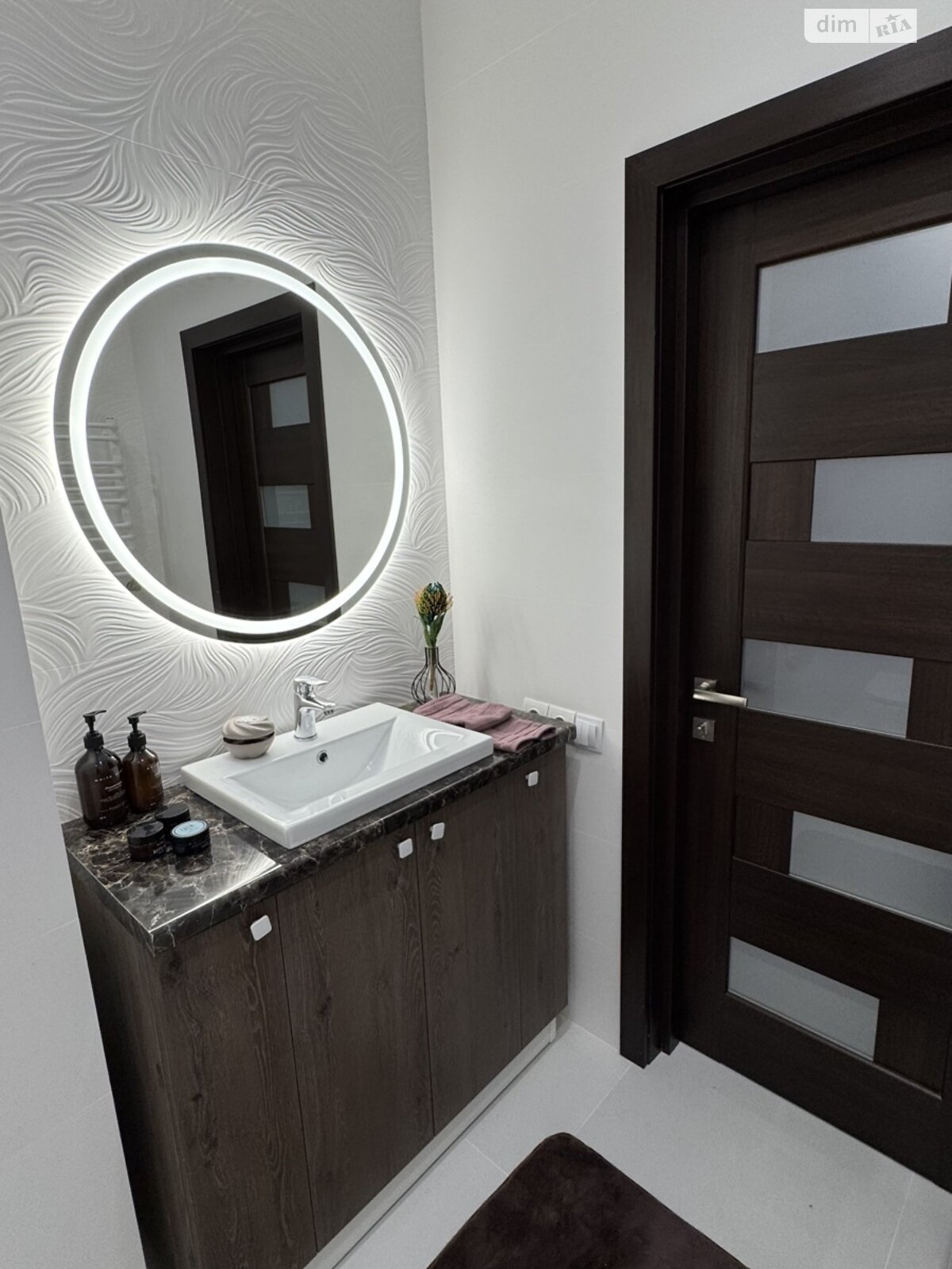 однокімнатна квартира в Львові, район Шевченківський, на вул. Шевченка Тараса 60 корпус 10 в довготривалу оренду помісячно фото 1 однокімнатна квартира в Львові, район Шевченківський, на вул. Шевченка Тараса 60 корпус 10 в довготривалу оренду помісячно фото 1