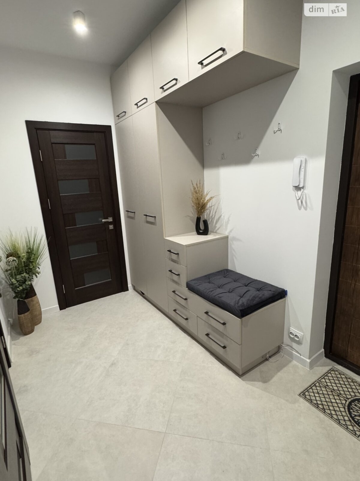 однокімнатна квартира в Львові, район Шевченківський, на вул. Шевченка Тараса 60 корпус 10 в довготривалу оренду помісячно фото 1 однокімнатна квартира в Львові, район Шевченківський, на вул. Шевченка Тараса 60 корпус 10 в довготривалу оренду помісячно фото 1