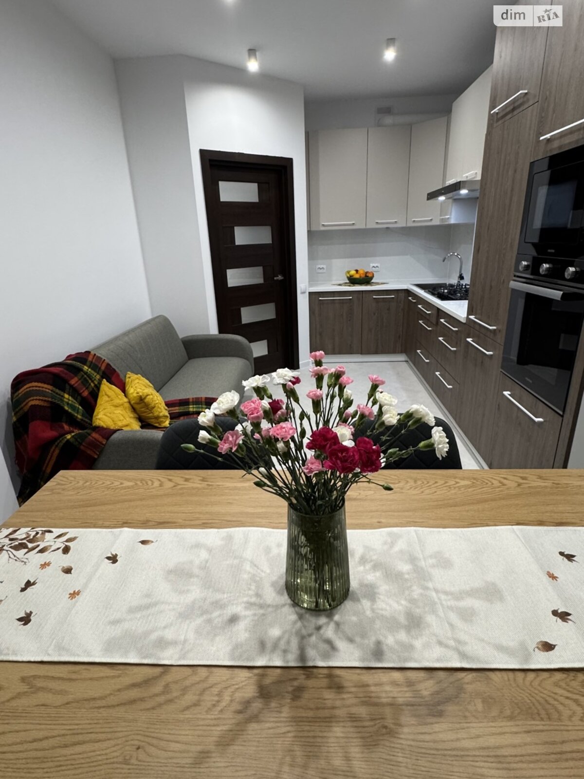 однокімнатна квартира в Львові, район Шевченківський, на вул. Шевченка Тараса 60 корпус 10 в довготривалу оренду помісячно фото 1 однокімнатна квартира в Львові, район Шевченківський, на вул. Шевченка Тараса 60 корпус 10 в довготривалу оренду помісячно фото 1