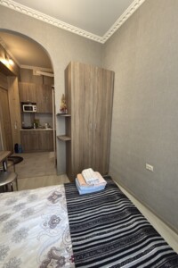 однокімнатна квартира з ремонтом в Львові, район Центр, на вул. Шопена в довготривалу оренду помісячно фото 2