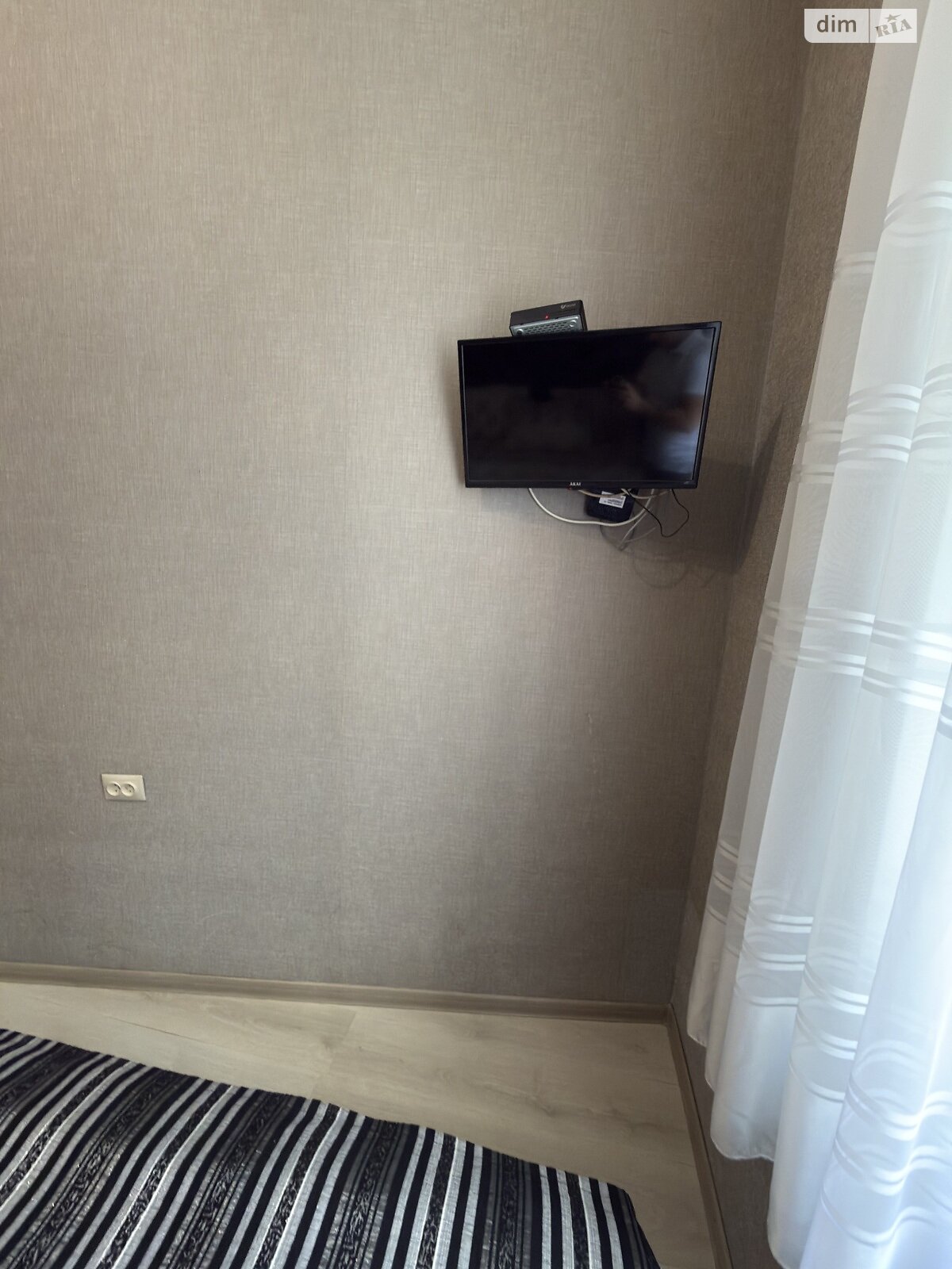 однокімнатна квартира з ремонтом в Львові, район Центр, на вул. Шопена в довготривалу оренду помісячно фото 1