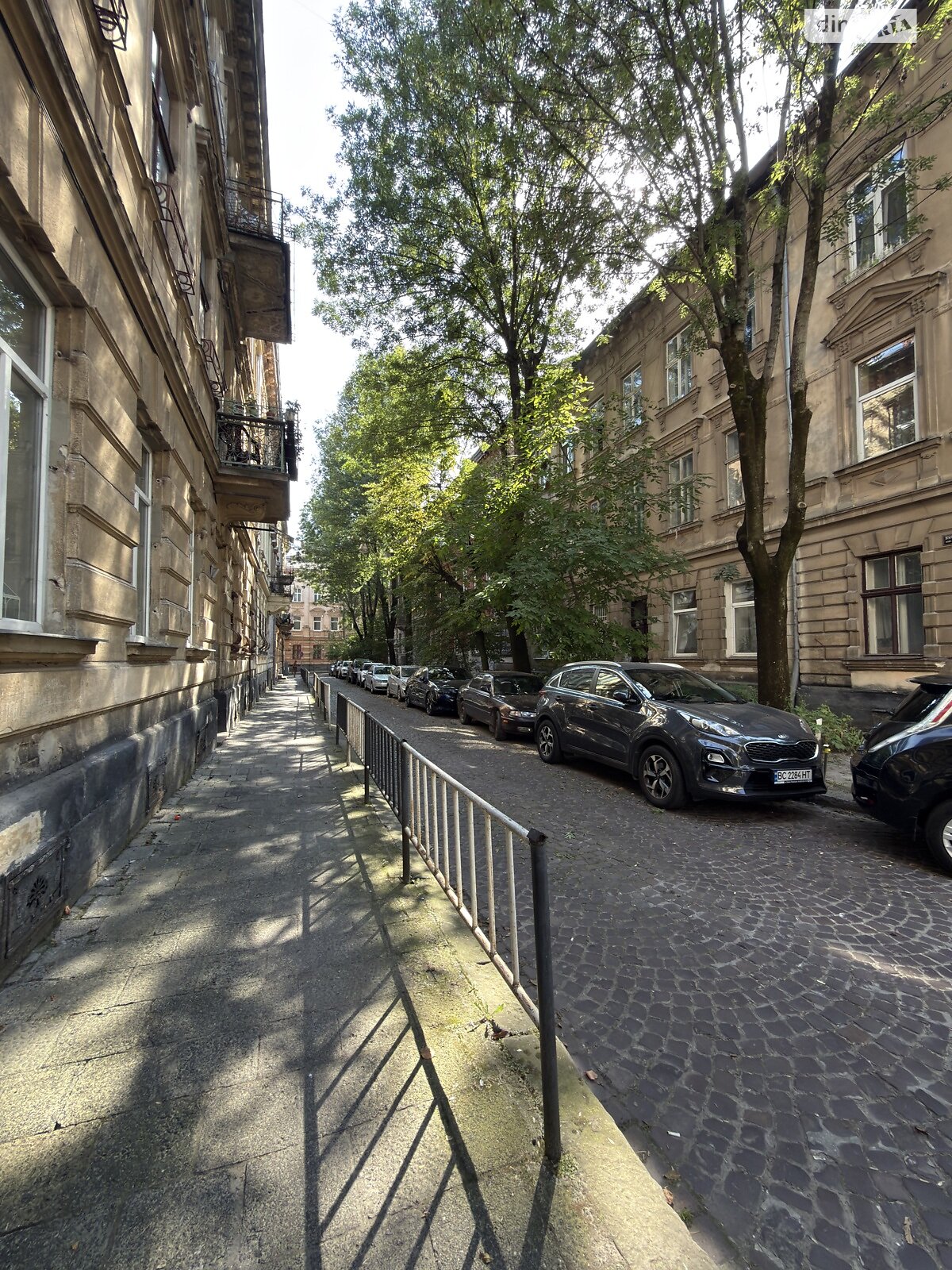 однокімнатна квартира з ремонтом в Львові, район Центр, на вул. Шопена в довготривалу оренду помісячно фото 1