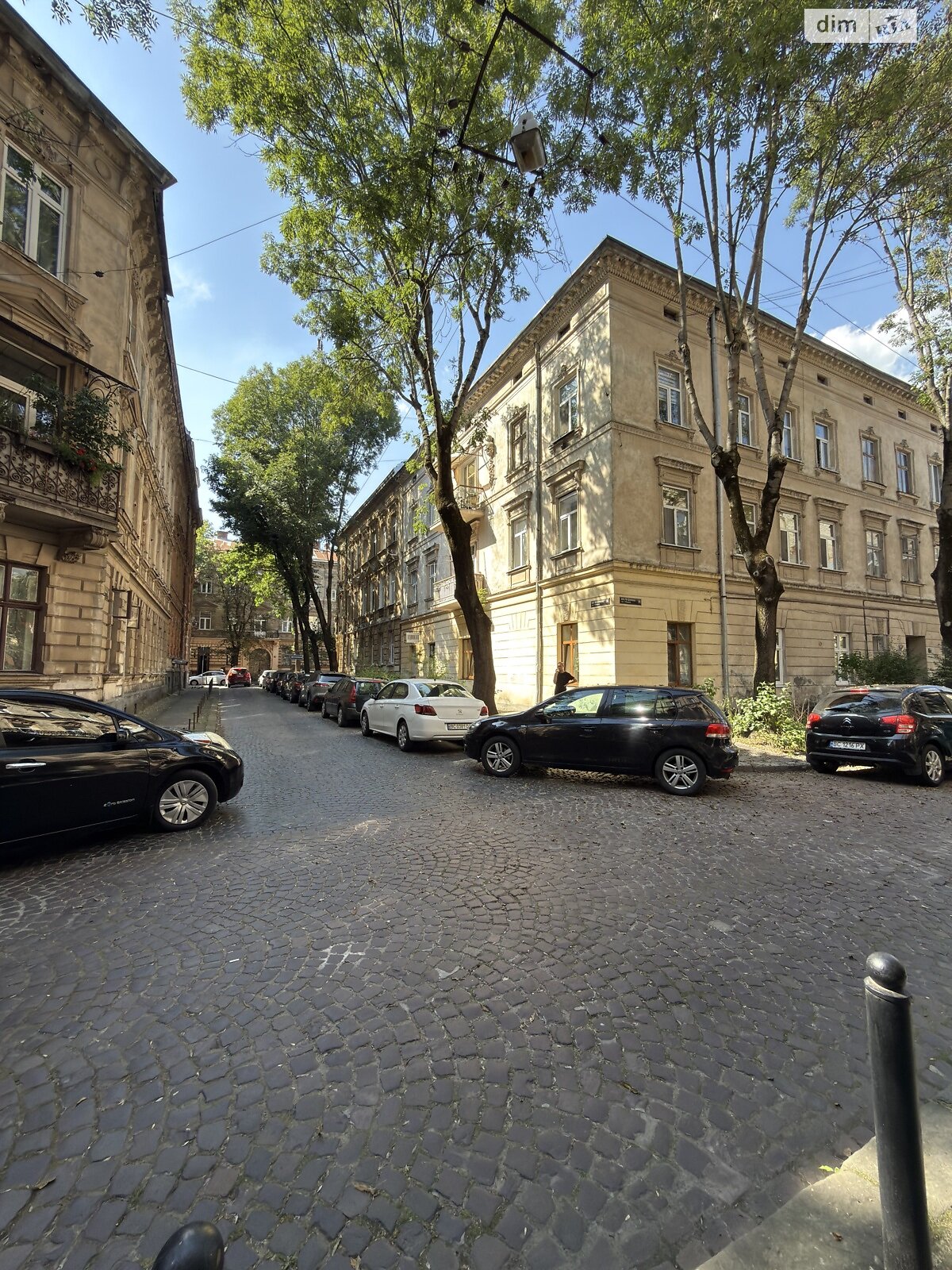 однокімнатна квартира з ремонтом в Львові, район Центр, на вул. Шопена в довготривалу оренду помісячно фото 1