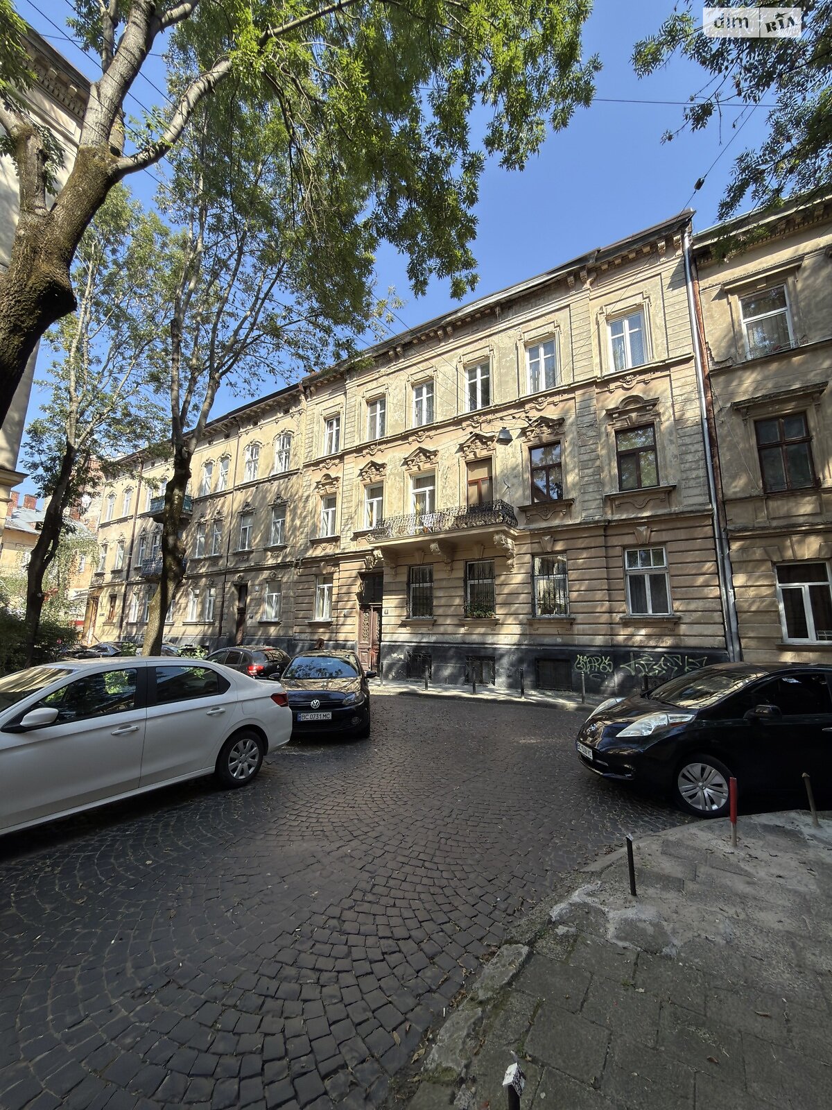 однокімнатна квартира з ремонтом в Львові, район Центр, на вул. Шопена в довготривалу оренду помісячно фото 1