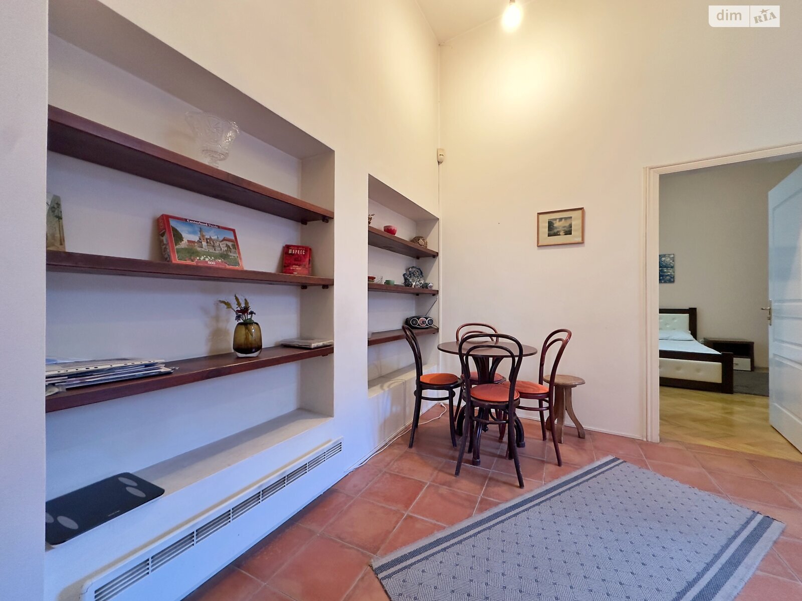 трехкомнатная квартира в Львове, район Центр, на просп. Свободы 29 в аренду на долгий срок помесячно фото 1 трехкомнатная квартира в Львове, район Центр, на просп. Свободы 29 в аренду на долгий срок помесячно фото 1