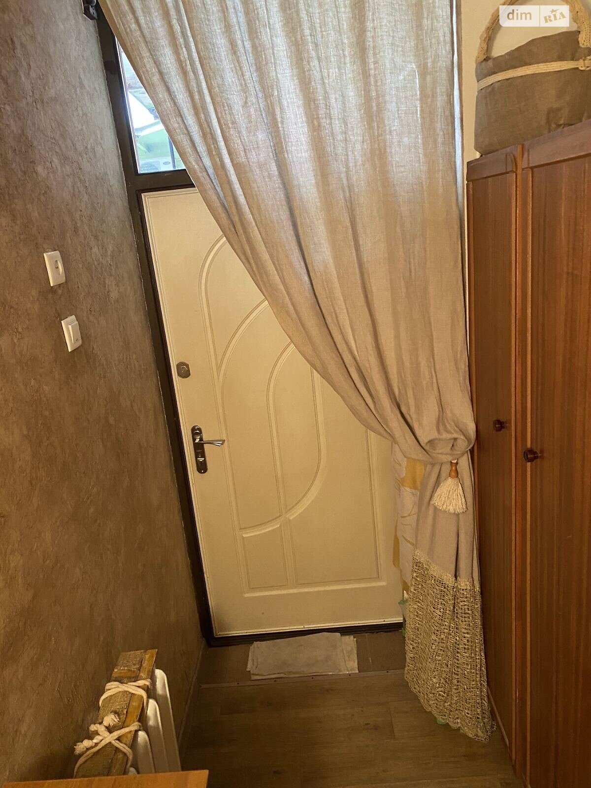 однокомнатная квартира в Львове, район Цетнеровка, на ул. Черемшины в аренду на долгий срок помесячно фото 1 однокомнатная квартира в Львове, район Цетнеровка, на ул. Черемшины в аренду на долгий срок помесячно фото 1