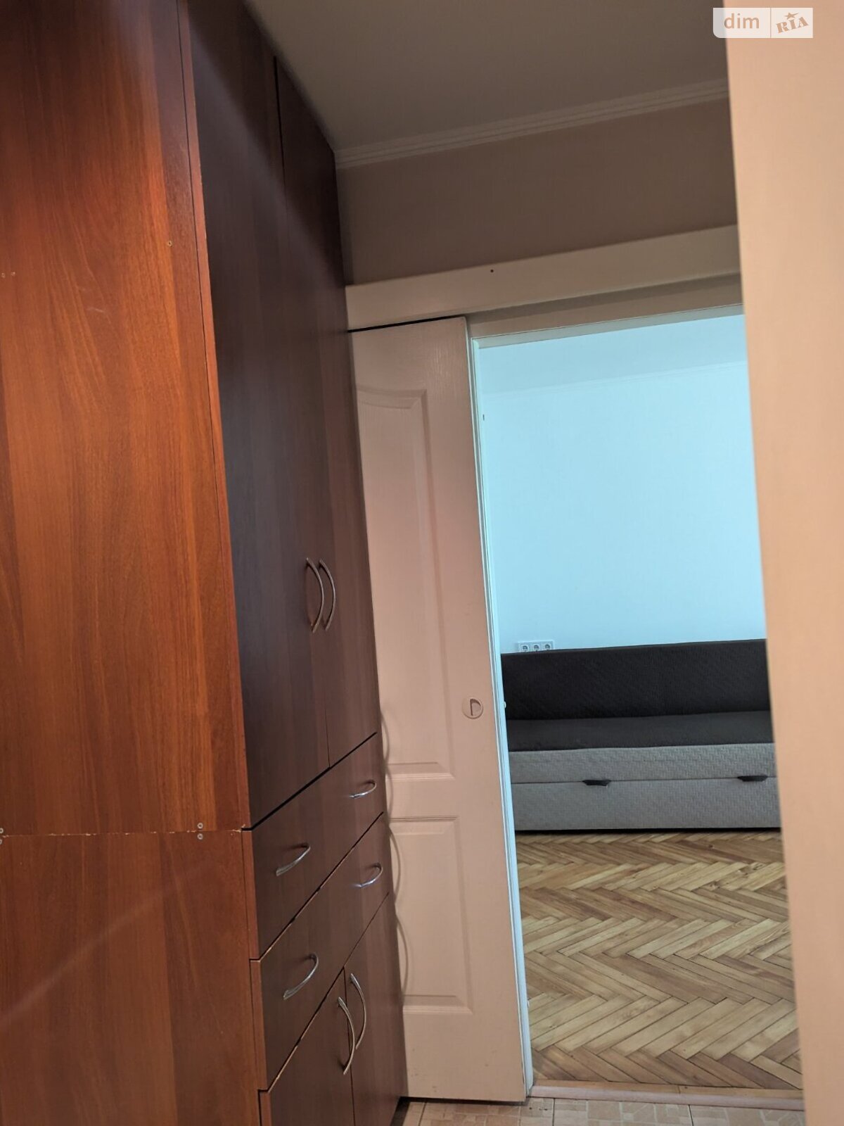 однокомнатная квартира в Львове, район Цетнеровка, на ул. Черемшины в аренду на долгий срок помесячно фото 1 однокомнатная квартира в Львове, район Цетнеровка, на ул. Черемшины в аренду на долгий срок помесячно фото 1