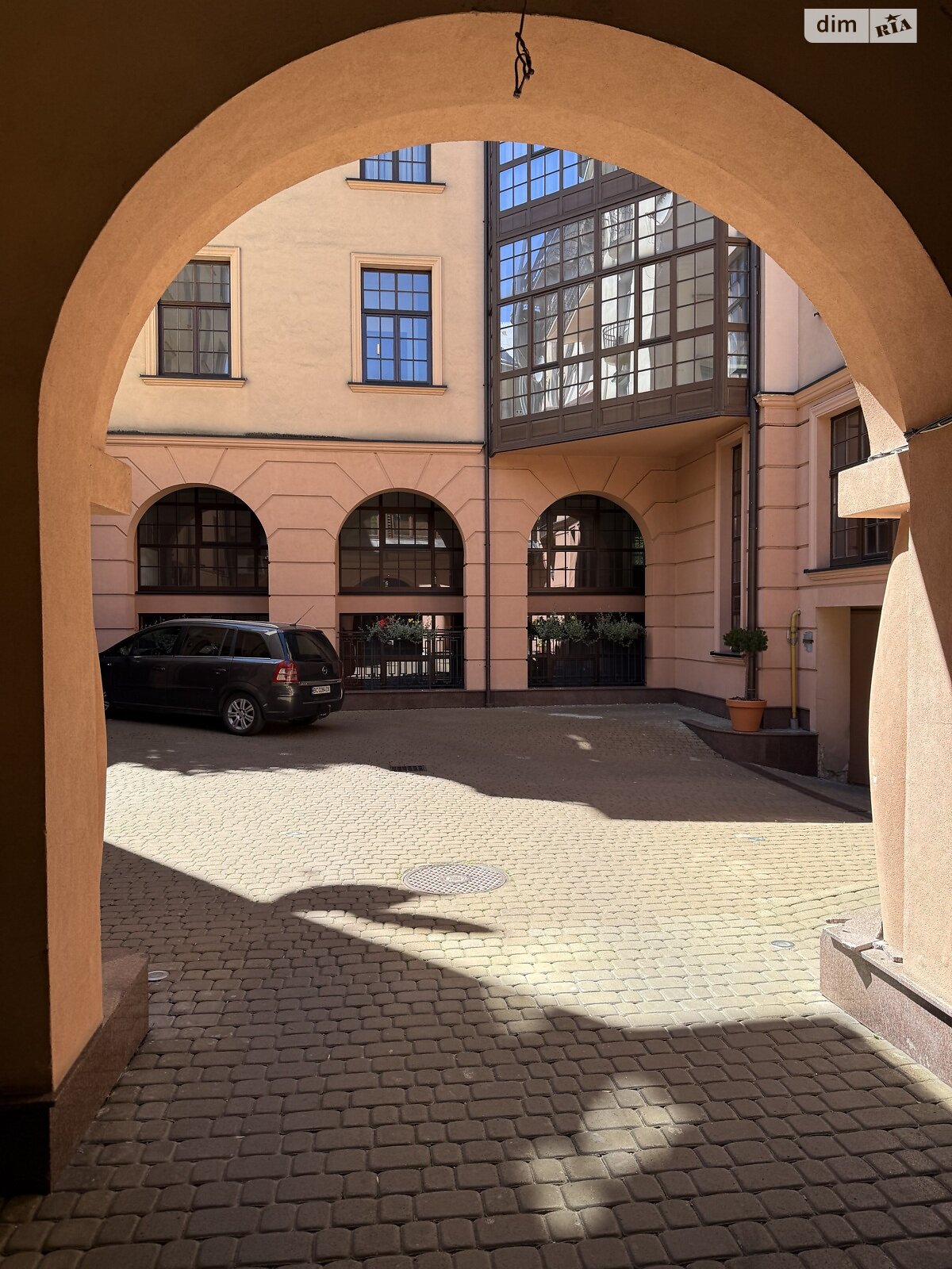 однокімнатна квартира в Львові, район Вулька, на вул. Братів Тимошенків 2, кв. 1 в довготривалу оренду помісячно фото 1 однокімнатна квартира в Львові, район Вулька, на вул. Братів Тимошенків 2, кв. 1 в довготривалу оренду помісячно фото 1