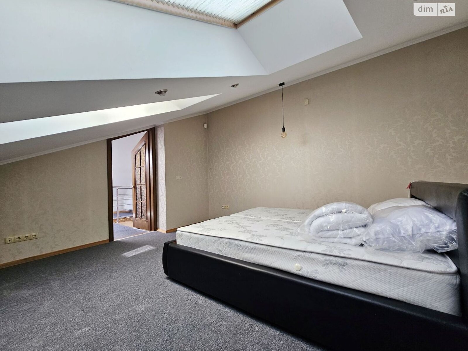 четырехкомнатная квартира в Львове, район Вулька, на ул. Остроградских в аренду на долгий срок помесячно фото 1