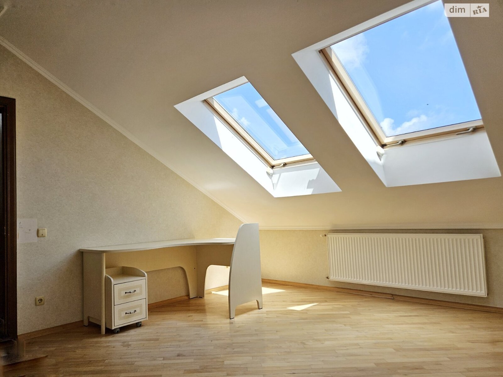 четырехкомнатная квартира в Львове, район Вулька, на ул. Остроградских в аренду на долгий срок помесячно фото 1