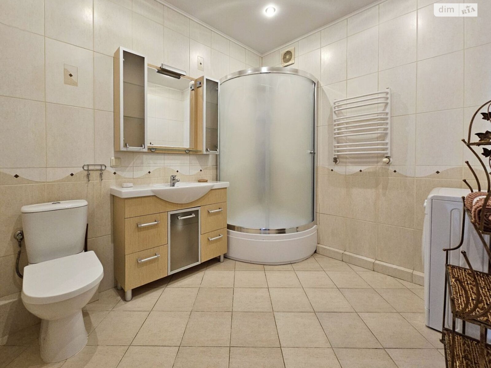 четырехкомнатная квартира в Львове, район Вулька, на ул. Остроградских в аренду на долгий срок помесячно фото 1