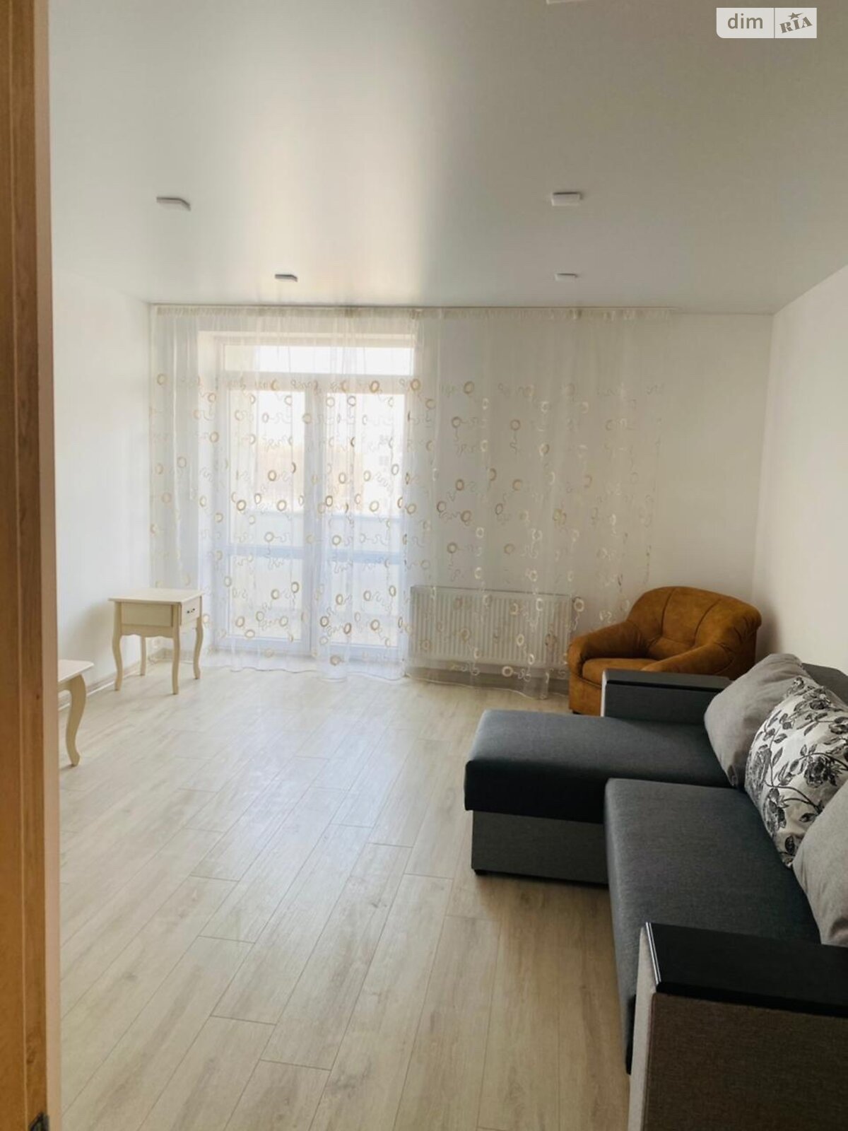 трехкомнатная квартира в Львове, район Южный, на ул. Кульпарковская 156А в аренду на долгий срок помесячно фото 1