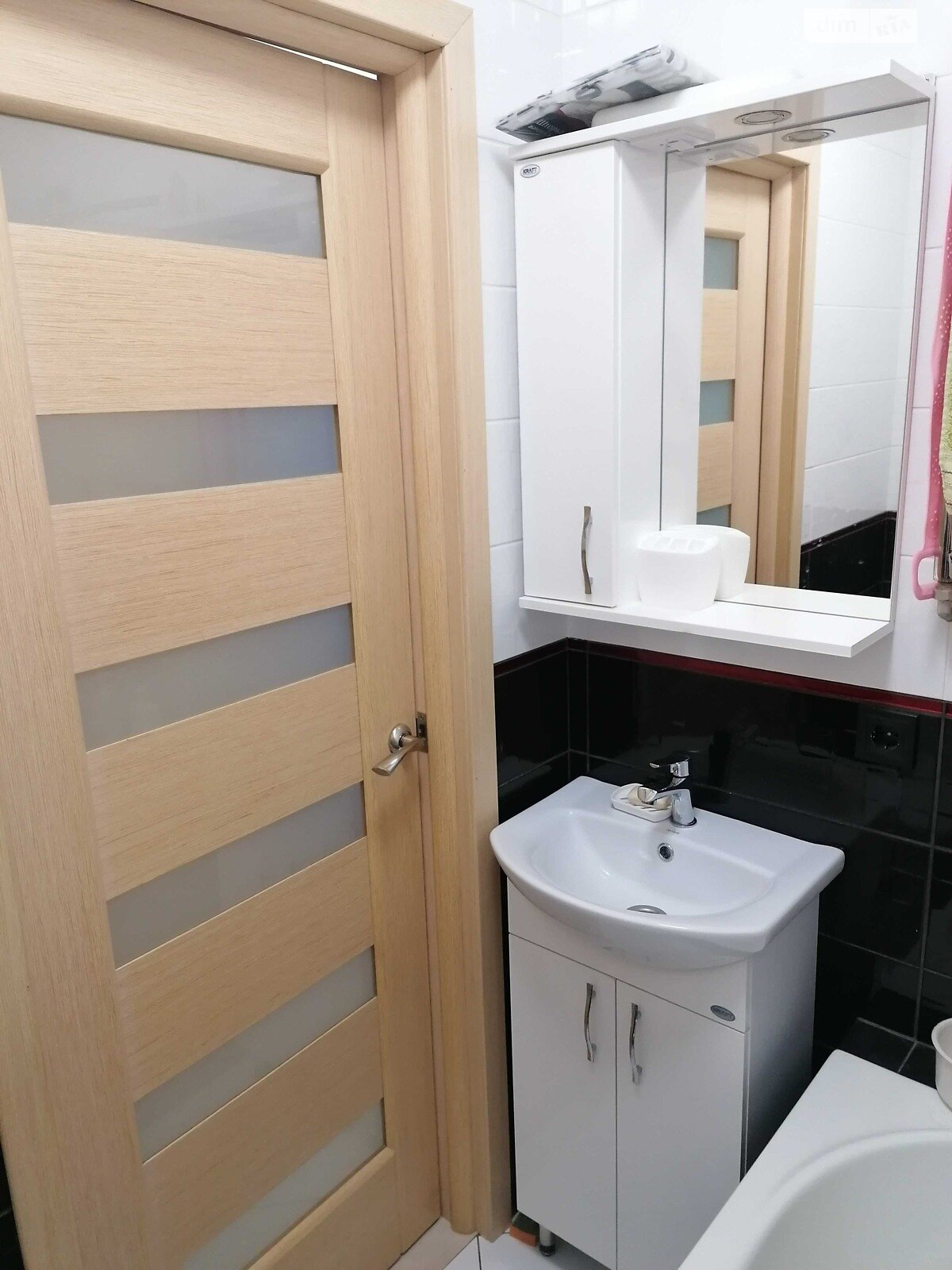 однокомнатная квартира в Львове, район Южный Массив, на ул. Научная 53 в аренду на долгий срок помесячно фото 1 однокомнатная квартира в Львове, район Южный Массив, на ул. Научная 53 в аренду на долгий срок помесячно фото 1