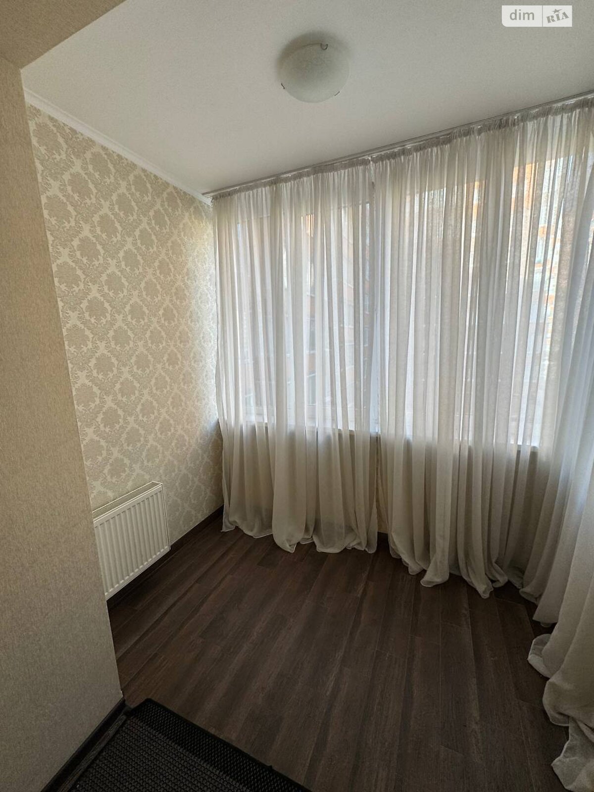 однокімнатна квартира в Львові, район Південний Масив, на вул. Пулюя Івана 40 в довготривалу оренду помісячно фото 1 однокімнатна квартира в Львові, район Південний Масив, на вул. Пулюя Івана 40 в довготривалу оренду помісячно фото 1