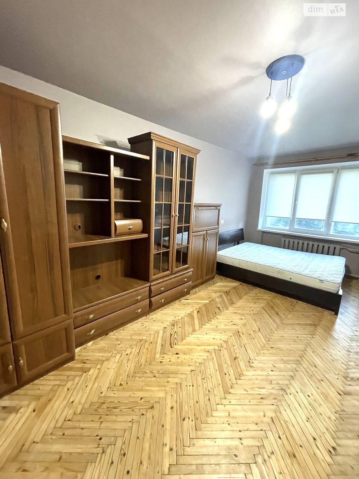 однокомнатная квартира в Львове, район Южный Массив, на ул. Пулюя Ивана в аренду на долгий срок помесячно фото 1