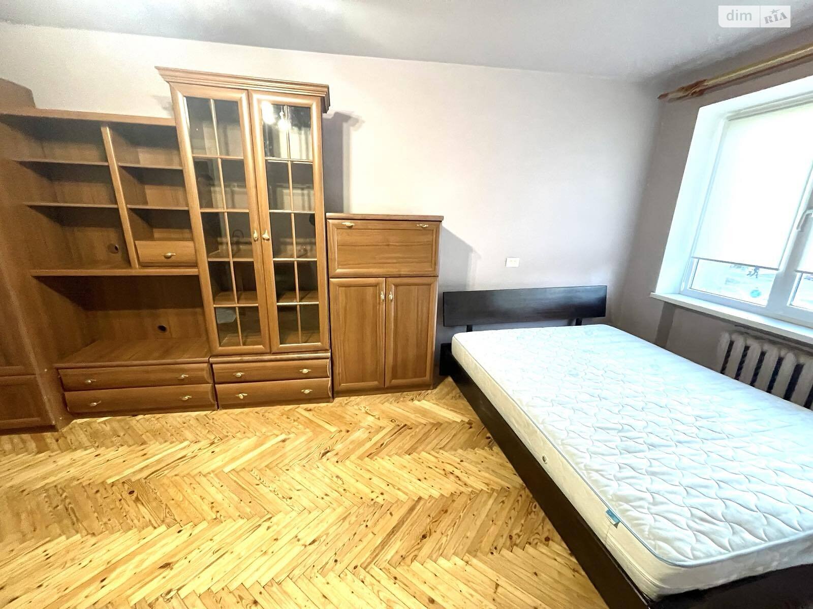 однокомнатная квартира в Львове, район Южный Массив, на ул. Пулюя Ивана в аренду на долгий срок помесячно фото 1