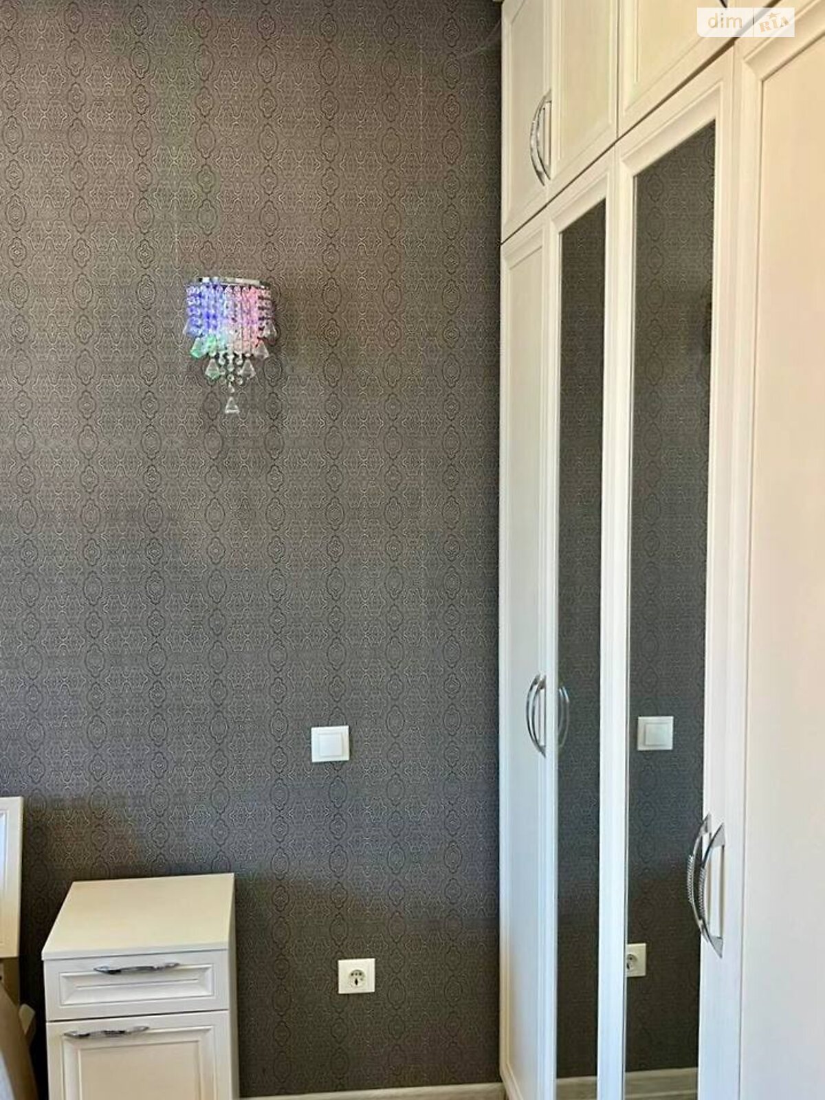 двухкомнатная квартира в Львове, район Южный Массив, на ул. Пулюя Ивана 40 в аренду на долгий срок помесячно фото 1