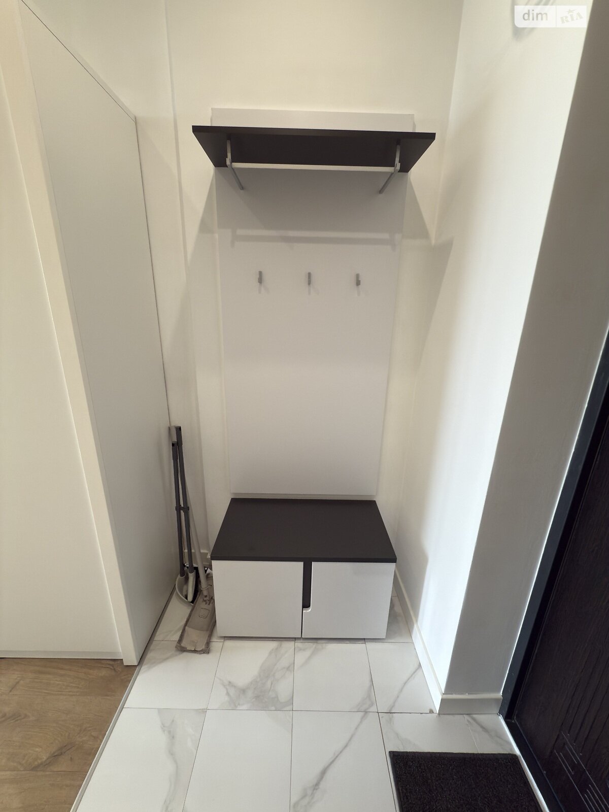 однокомнатная квартира с ремонтом в Львове, район Южный Массив, на ул. Трускавецкая 2А в аренду на долгий срок помесячно фото 1 однокомнатная квартира с ремонтом в Львове, район Южный Массив, на ул. Трускавецкая 2А в аренду на долгий срок помесячно фото 1