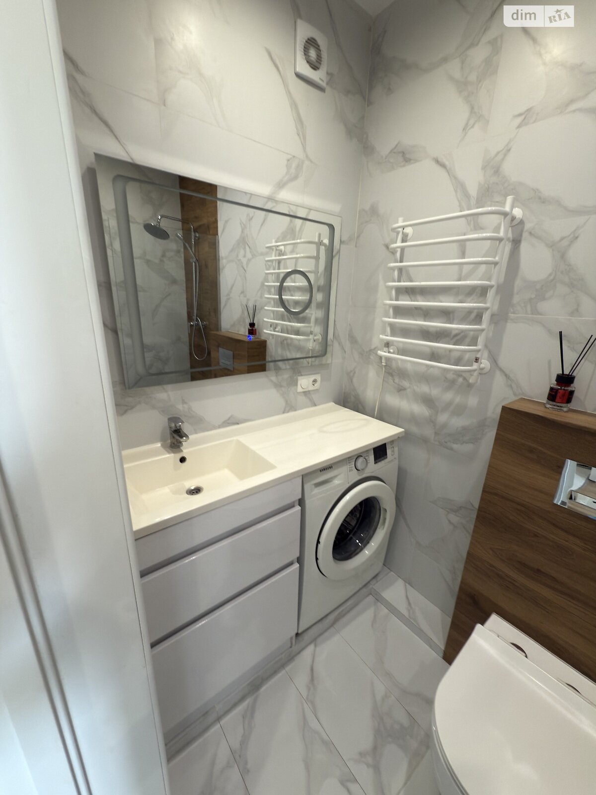 однокомнатная квартира с ремонтом в Львове, район Южный Массив, на ул. Трускавецкая 2А в аренду на долгий срок помесячно фото 1 однокомнатная квартира с ремонтом в Львове, район Южный Массив, на ул. Трускавецкая 2А в аренду на долгий срок помесячно фото 1