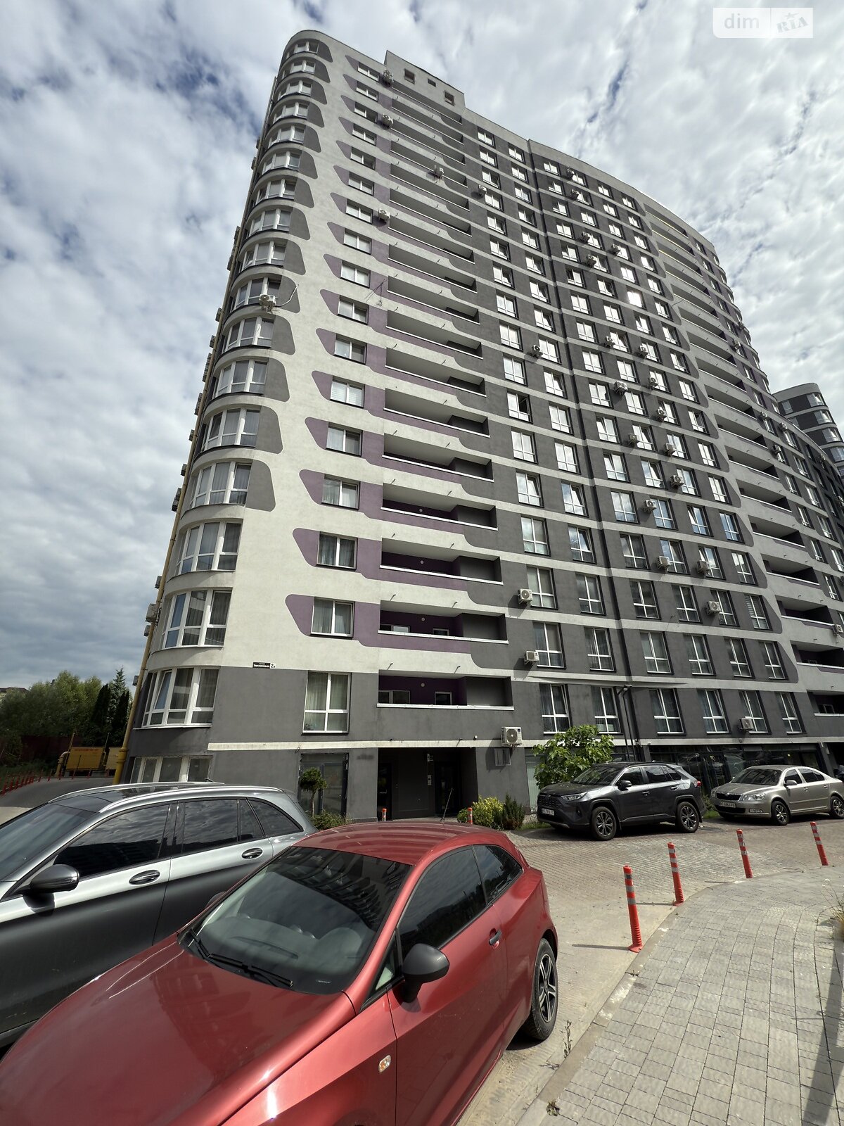 однокомнатная квартира с ремонтом в Львове, район Южный Массив, на ул. Трускавецкая 2А в аренду на долгий срок помесячно фото 1 однокомнатная квартира с ремонтом в Львове, район Южный Массив, на ул. Трускавецкая 2А в аренду на долгий срок помесячно фото 1