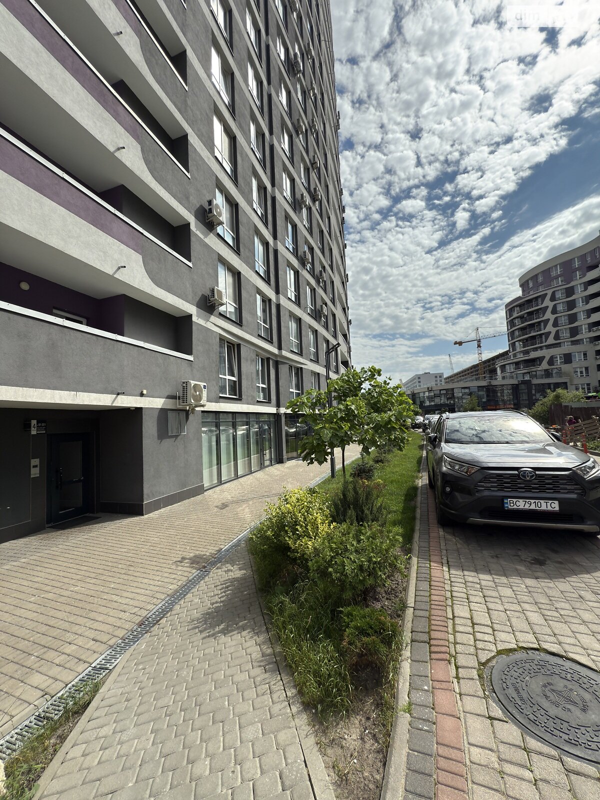 однокомнатная квартира с ремонтом в Львове, район Южный Массив, на ул. Трускавецкая 2А в аренду на долгий срок помесячно фото 1 однокомнатная квартира с ремонтом в Львове, район Южный Массив, на ул. Трускавецкая 2А в аренду на долгий срок помесячно фото 1