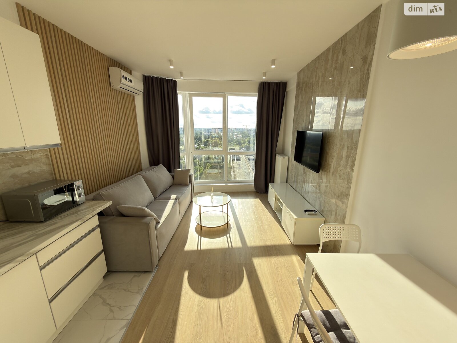 однокомнатная квартира с ремонтом в Львове, район Южный Массив, на ул. Трускавецкая в аренду на долгий срок помесячно фото 1 однокомнатная квартира с ремонтом в Львове, район Южный Массив, на ул. Трускавецкая в аренду на долгий срок помесячно фото 1