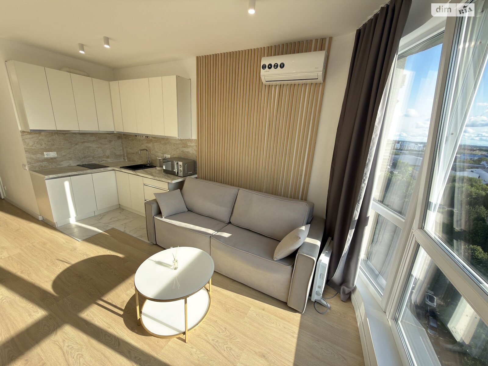 однокомнатная квартира с ремонтом в Львове, район Южный Массив, на ул. Трускавецкая в аренду на долгий срок помесячно фото 1 однокомнатная квартира с ремонтом в Львове, район Южный Массив, на ул. Трускавецкая в аренду на долгий срок помесячно фото 1