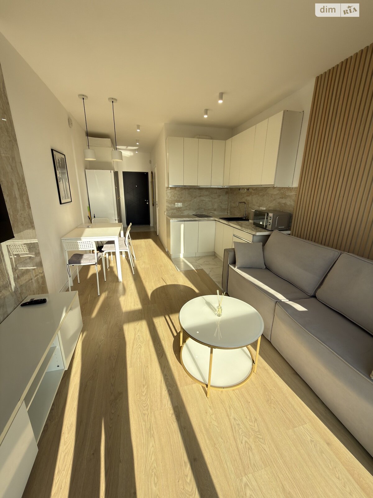 однокомнатная квартира с ремонтом в Львове, район Южный Массив, на ул. Трускавецкая в аренду на долгий срок помесячно фото 1 однокомнатная квартира с ремонтом в Львове, район Южный Массив, на ул. Трускавецкая в аренду на долгий срок помесячно фото 1