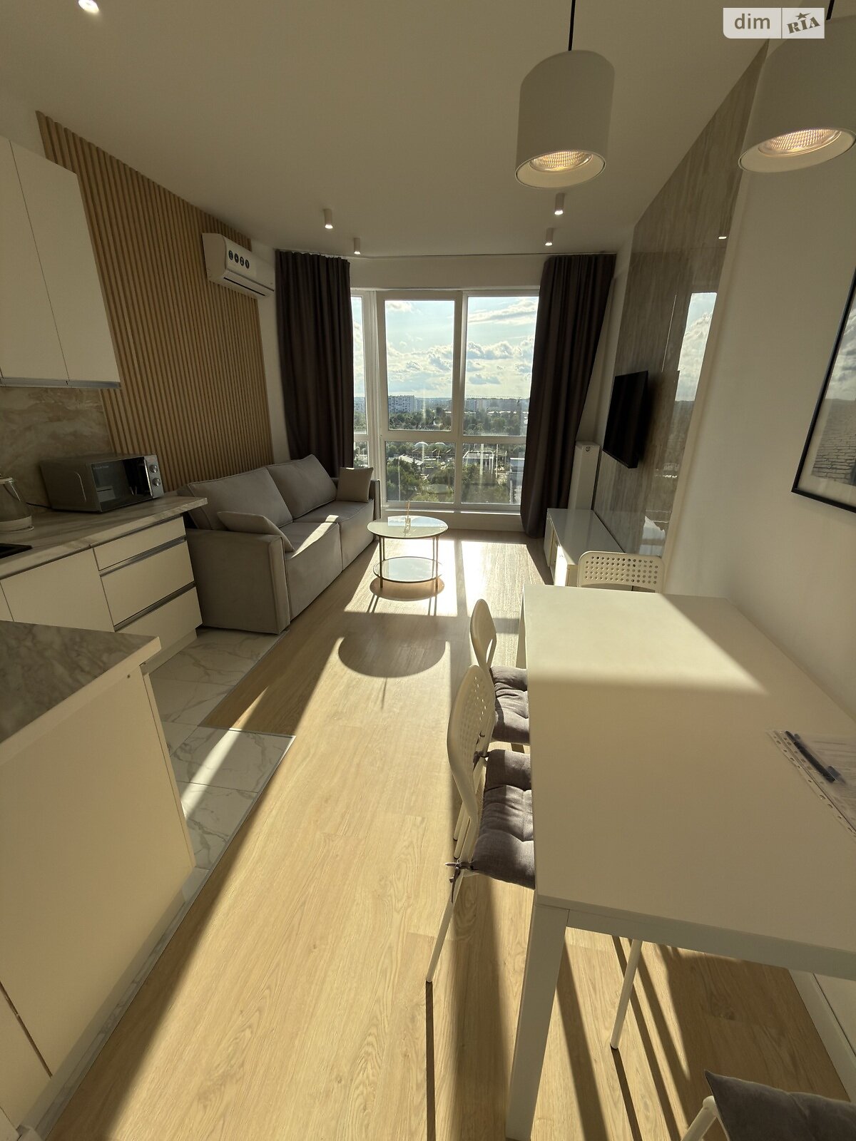 однокомнатная квартира с ремонтом в Львове, район Южный Массив, на ул. Трускавецкая в аренду на долгий срок помесячно фото 1 однокомнатная квартира с ремонтом в Львове, район Южный Массив, на ул. Трускавецкая в аренду на долгий срок помесячно фото 1