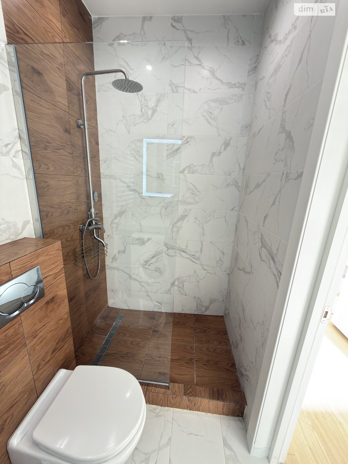 однокомнатная квартира с ремонтом в Львове, район Южный Массив, на ул. Трускавецкая в аренду на долгий срок помесячно фото 1 однокомнатная квартира с ремонтом в Львове, район Южный Массив, на ул. Трускавецкая в аренду на долгий срок помесячно фото 1