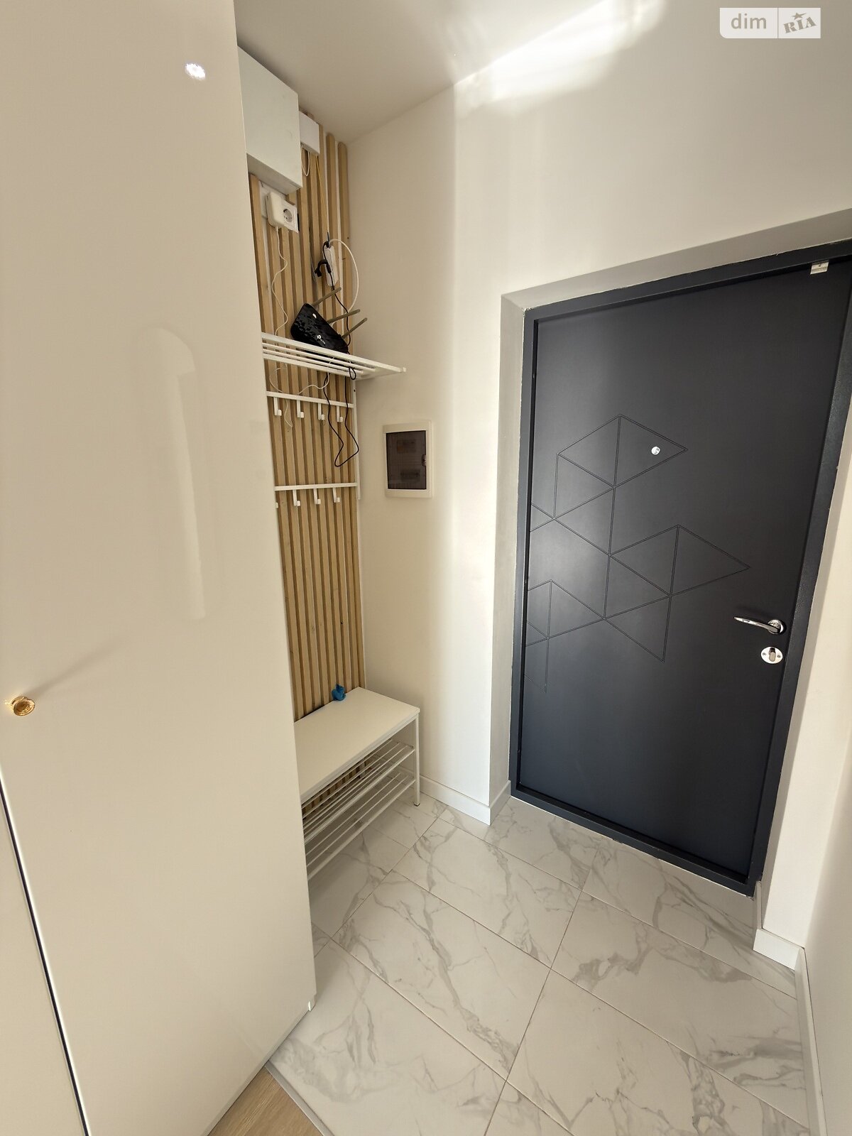 однокомнатная квартира с ремонтом в Львове, район Южный Массив, на ул. Трускавецкая в аренду на долгий срок помесячно фото 1 однокомнатная квартира с ремонтом в Львове, район Южный Массив, на ул. Трускавецкая в аренду на долгий срок помесячно фото 1