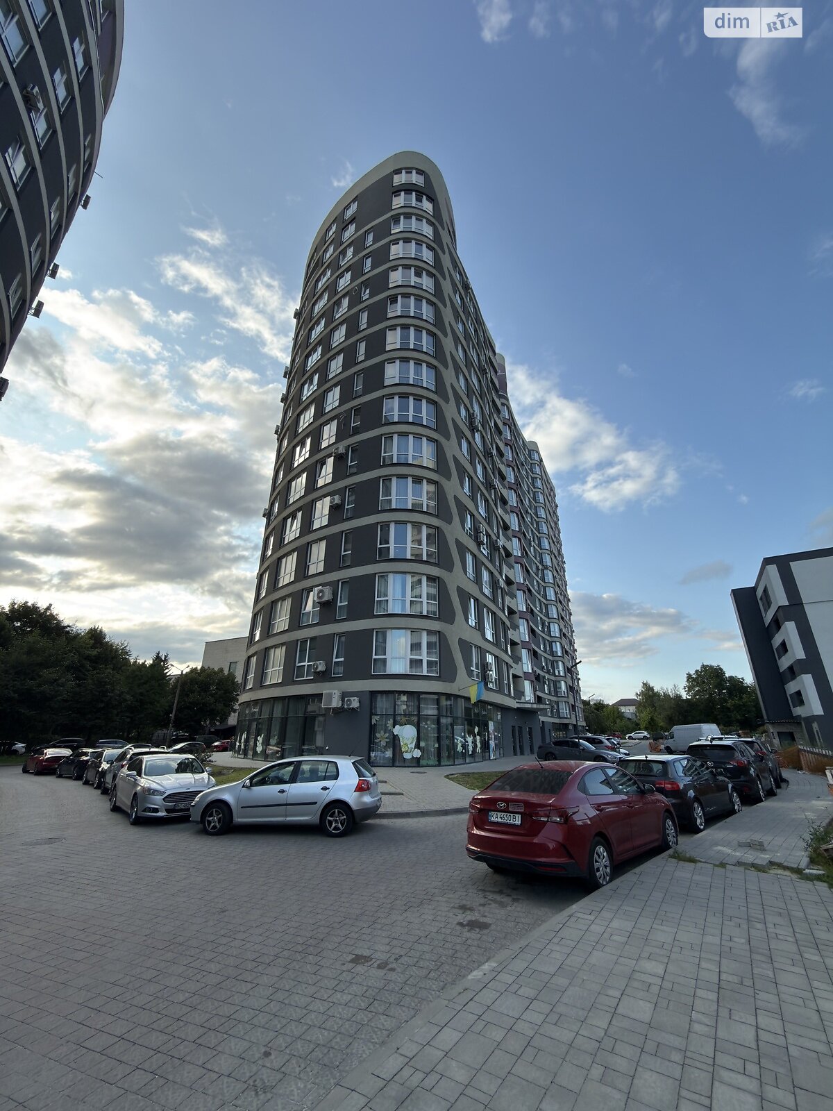 однокомнатная квартира с ремонтом в Львове, район Южный Массив, на ул. Трускавецкая в аренду на долгий срок помесячно фото 1 однокомнатная квартира с ремонтом в Львове, район Южный Массив, на ул. Трускавецкая в аренду на долгий срок помесячно фото 1