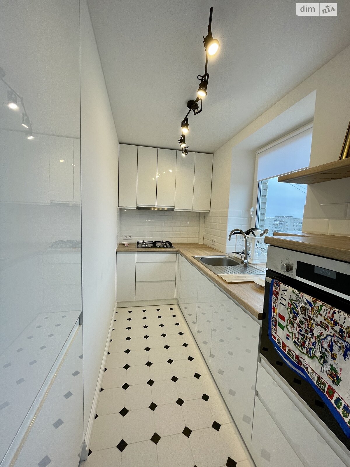 двухкомнатная квартира в Львове, район Зализнычный, на ул. Петлюры Симона 4 в аренду на долгий срок помесячно фото 1