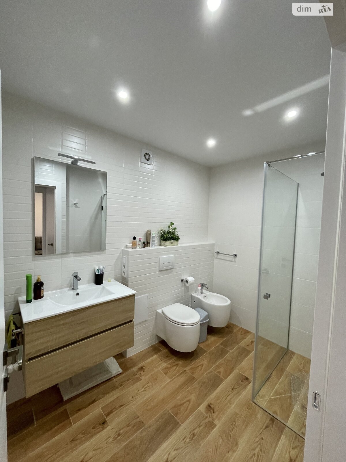 двухкомнатная квартира в Львове, район Зализнычный, на ул. Петлюры Симона 4 в аренду на долгий срок помесячно фото 1