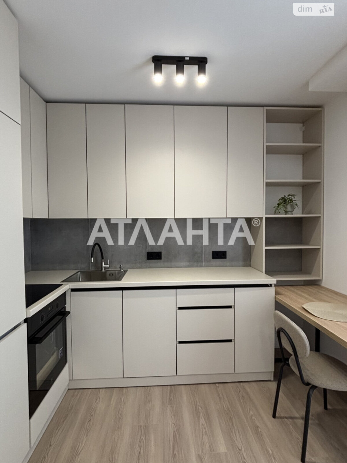 однокомнатная квартира в Львове, район Зализнычный, на ул. Рудненская в аренду на долгий срок помесячно фото 1