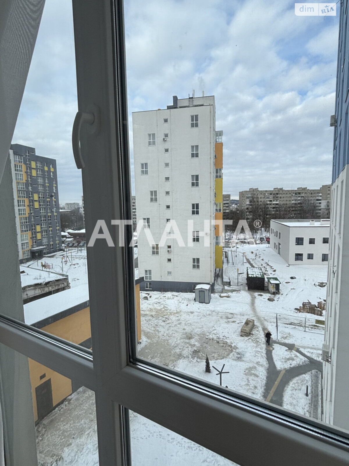 однокомнатная квартира в Львове, район Зализнычный, на ул. Рудненская в аренду на долгий срок помесячно фото 1