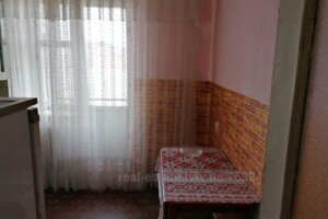 однокомнатная квартира в Львове, район Замарстынов, на ул. Гетьмана Ивана Мазепы 15, кв. 1 в аренду на долгий срок помесячно фото 2 однокомнатная квартира в Львове, район Замарстынов, на ул. Гетьмана Ивана Мазепы 15, кв. 1 в аренду на долгий срок помесячно фото 2