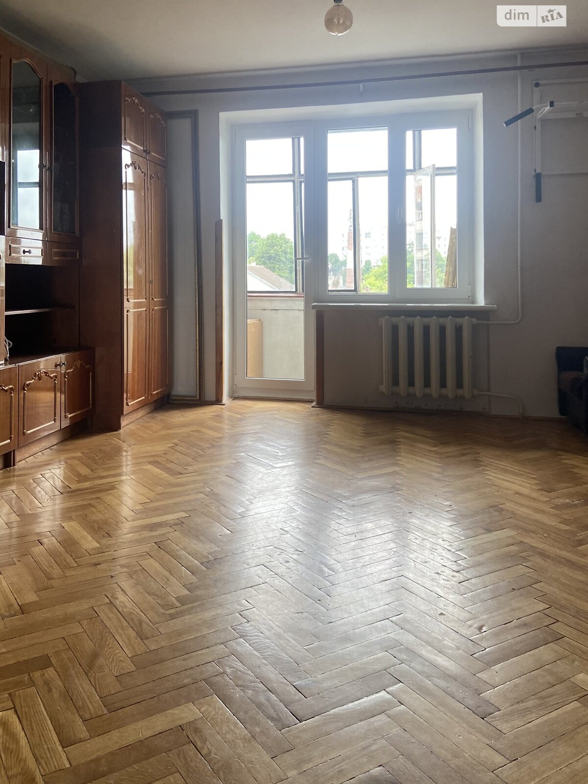 трикімнатна квартира в Львові, район Замарстинів, на вул. Хвильового Миколи 29 в довготривалу оренду помісячно фото 1