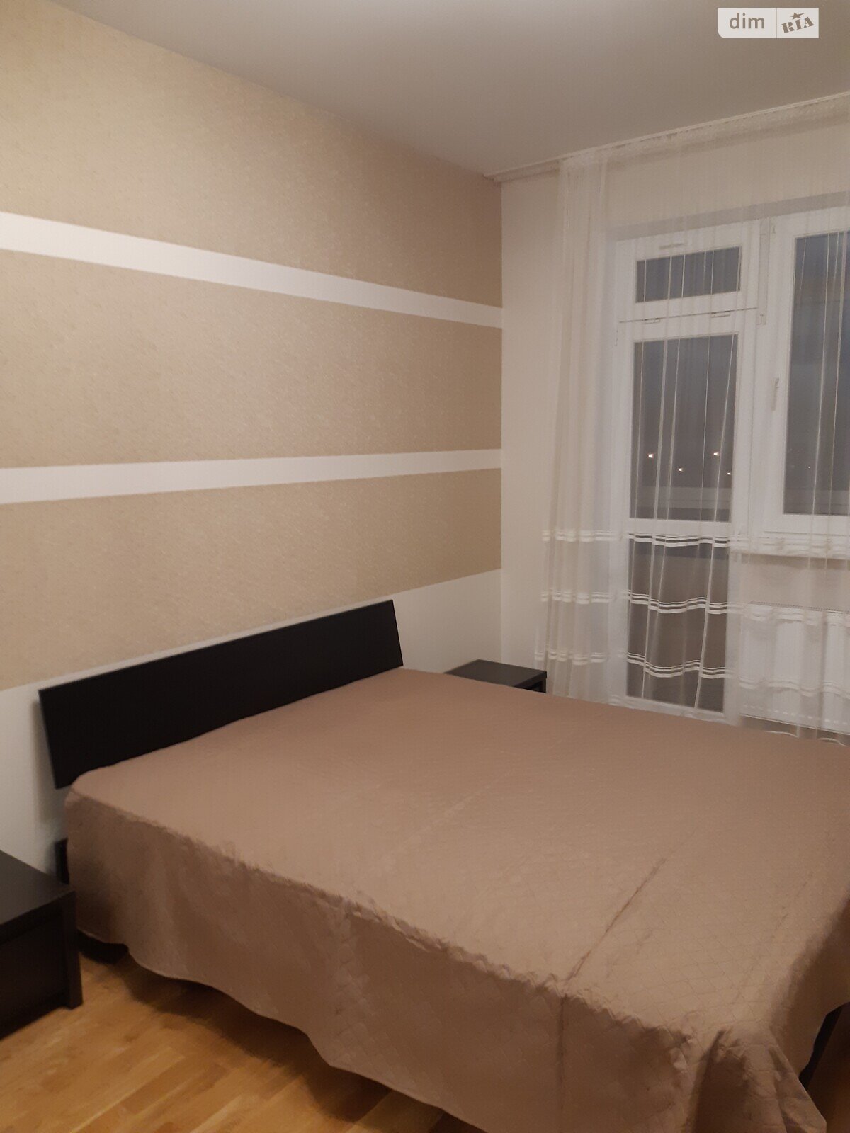 трехкомнатная квартира в Львове, район Замарстынов, на ул. Инструментальная 45 в аренду на долгий срок помесячно фото 1