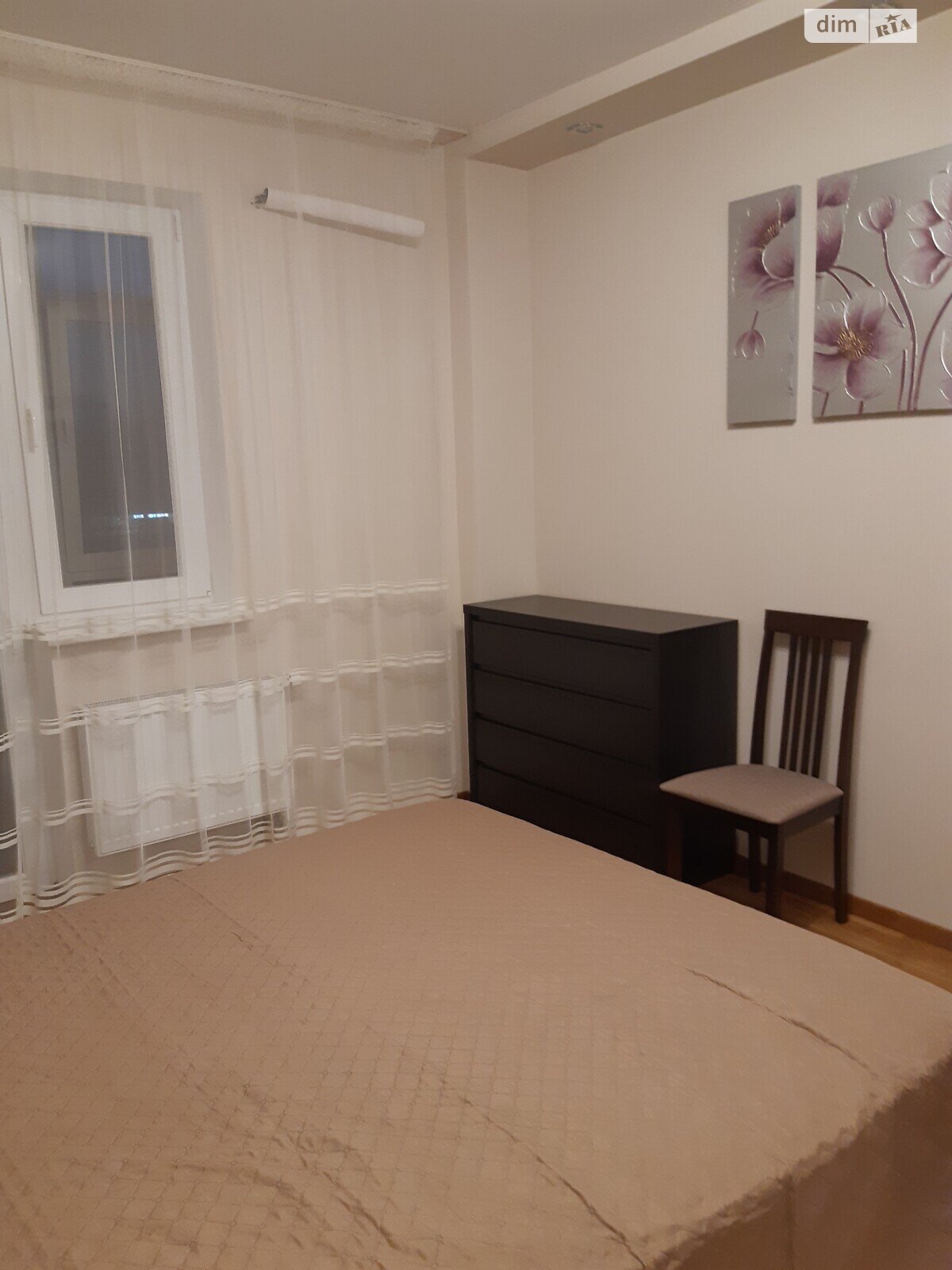 трехкомнатная квартира в Львове, район Замарстынов, на ул. Инструментальная 45 в аренду на долгий срок помесячно фото 1