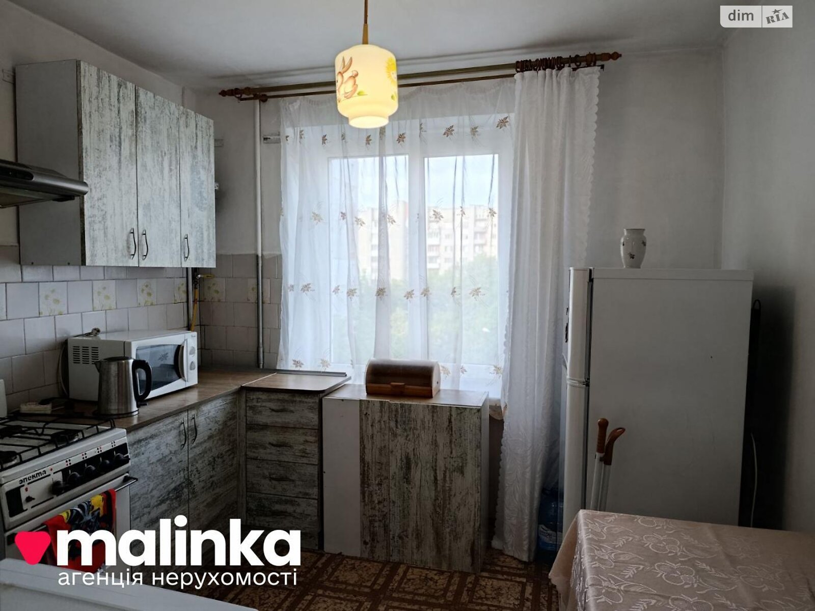 двухкомнатная квартира в Львове, район Замарстынов, на ул. Линкольна Авраама 39 в аренду на долгий срок помесячно фото 1 двухкомнатная квартира в Львове, район Замарстынов, на ул. Линкольна Авраама 39 в аренду на долгий срок помесячно фото 1