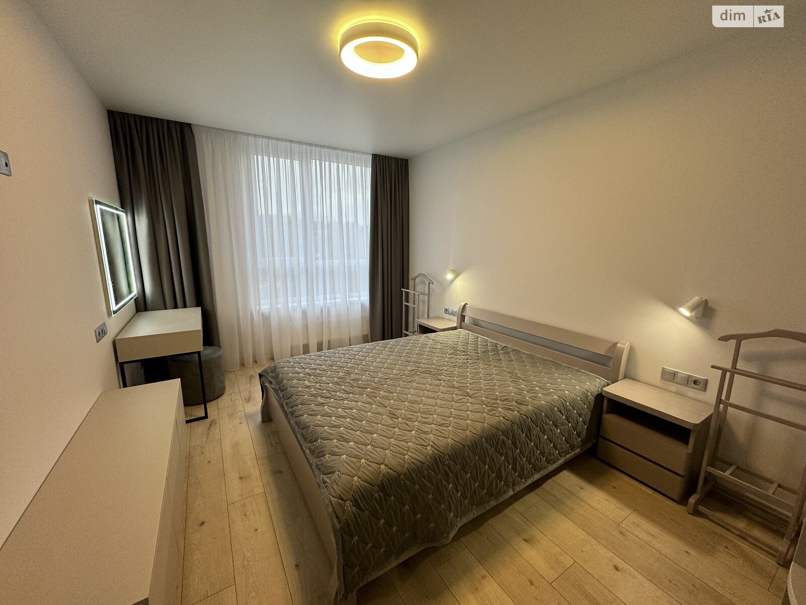 однокомнатная квартира в Львове, район Замарстынов, на ул. Линкольна Авраама 4 в аренду на долгий срок помесячно фото 1