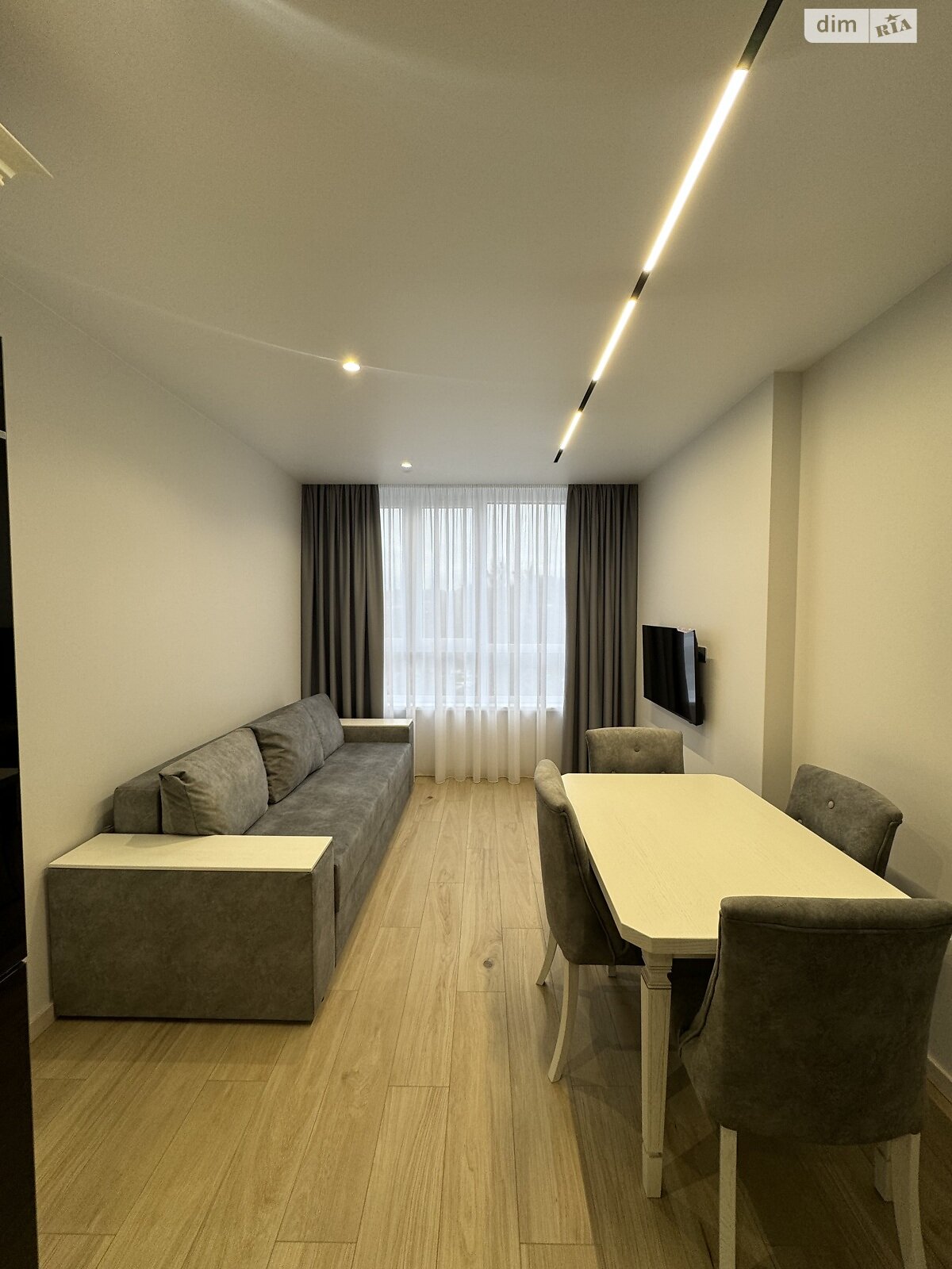 однокомнатная квартира в Львове, район Замарстынов, на ул. Линкольна Авраама 4 в аренду на долгий срок помесячно фото 1