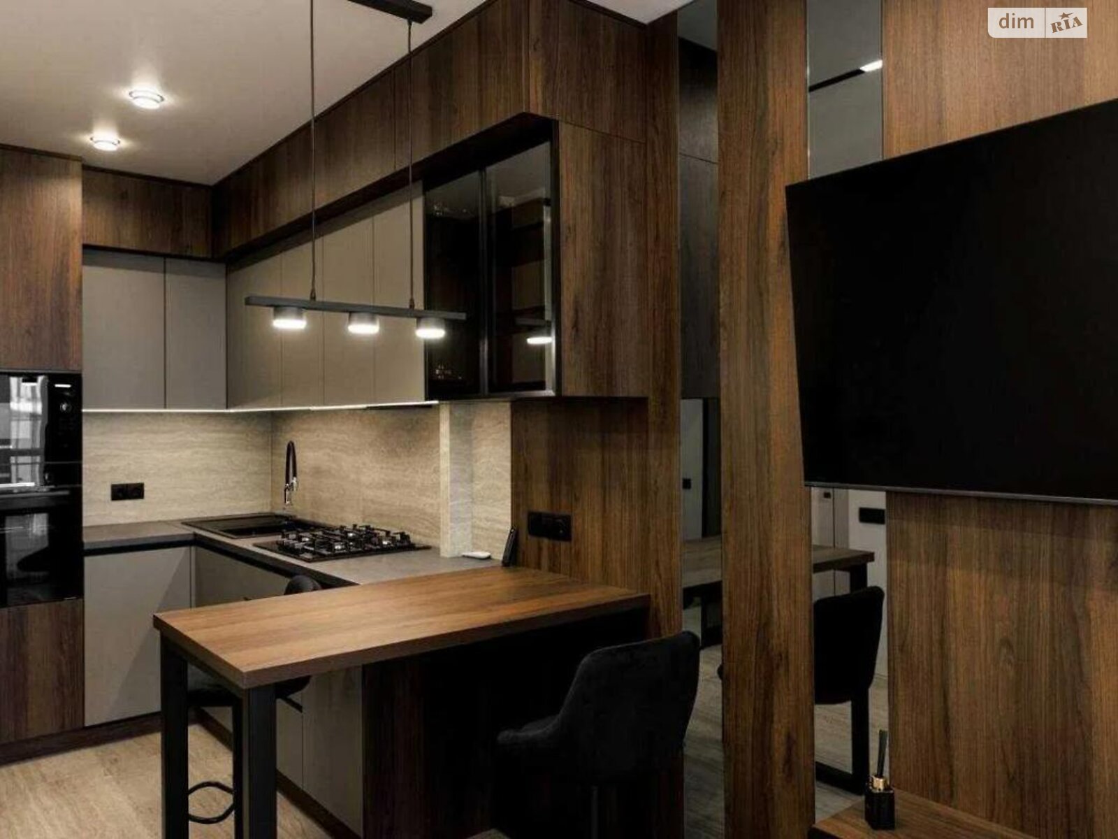 однокомнатная квартира в Львове, район Замарстынов, на ул. Вячеслава Липинского в аренду на долгий срок помесячно фото 1